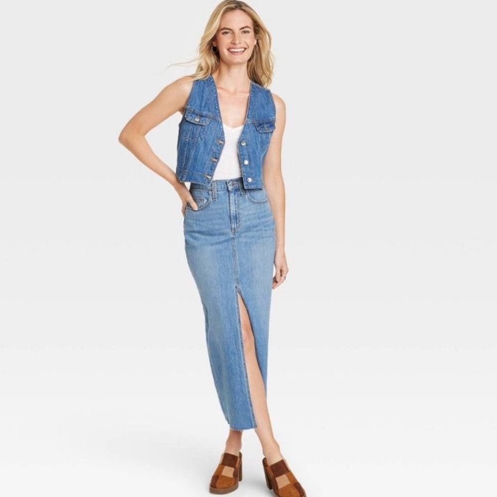 Universal Thread Y2K Inspired High Rise Denim Pencil Skirt